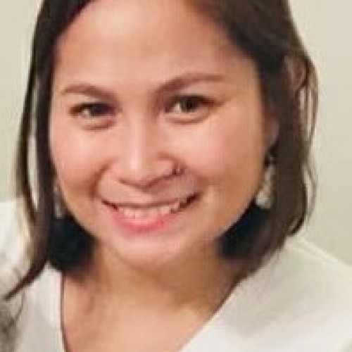 Nelisa C.