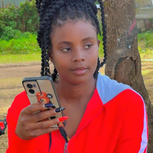 Claudia B. profile photo