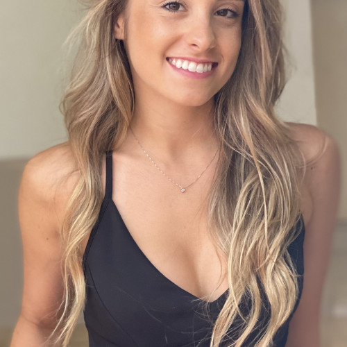 Fernanda J.