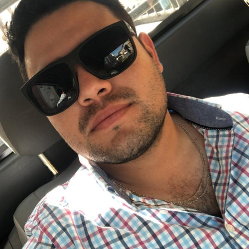 cesar leonel  b. profile photo