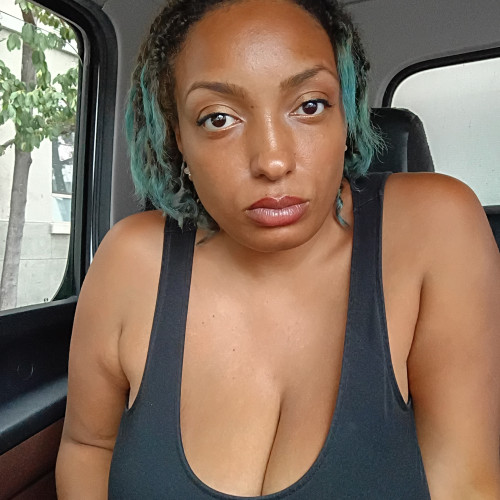 Janine W. profile photo