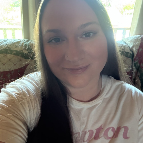 Ashley H. profile photo