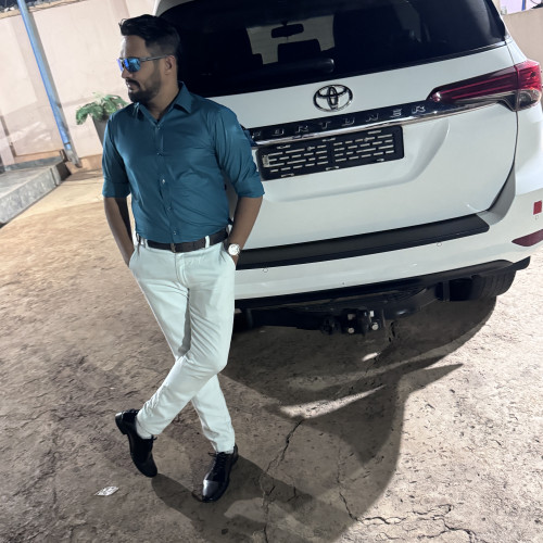 Iqbal l. profile photo