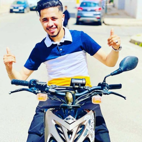 Amine itali  R. profile photo