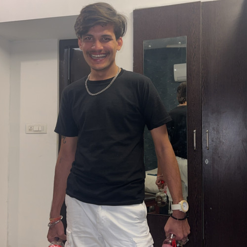 Ayush M. profile photo
