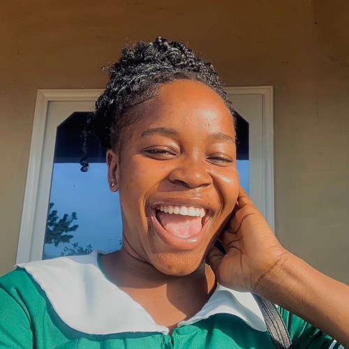 Akua  A.
