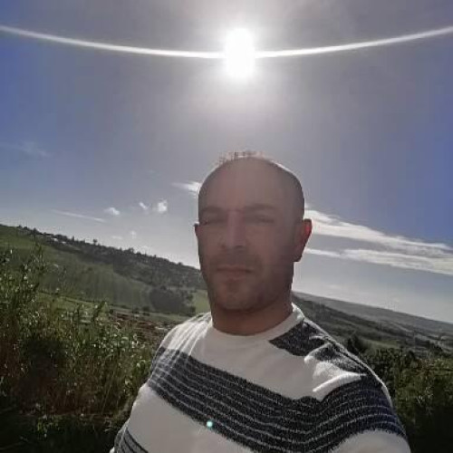 Moumen  O. profile photo