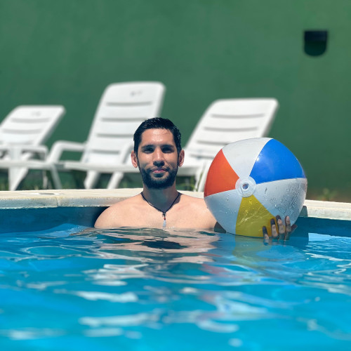 Javii C. profile photo