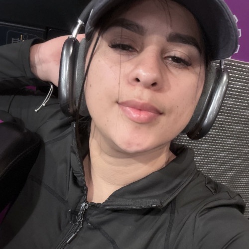Greyvi T. profile photo