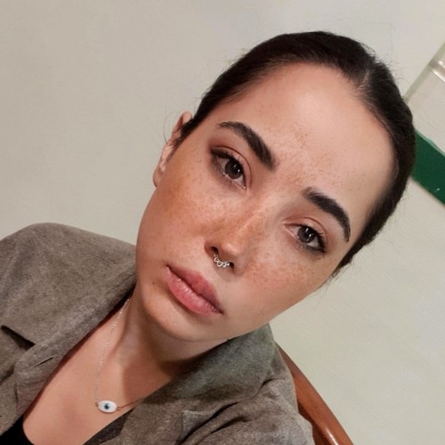 Niloufar J.