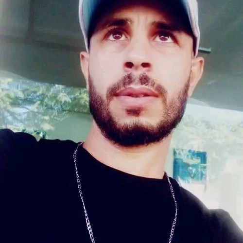 Tarik T.