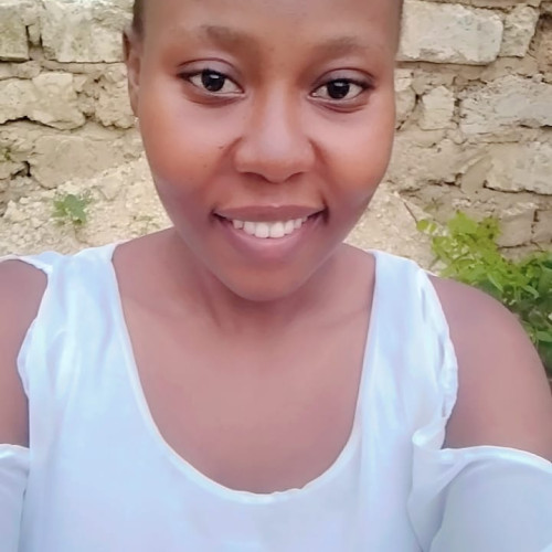 Roselyne M. profile photo