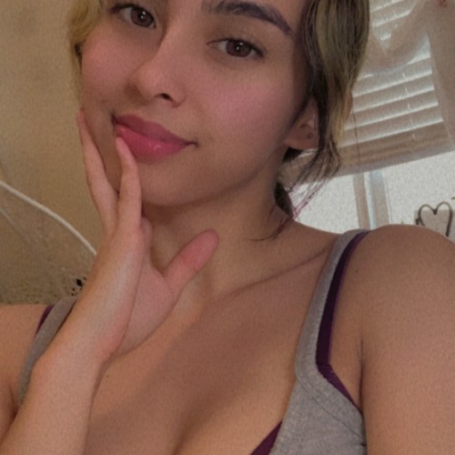 Ella F.