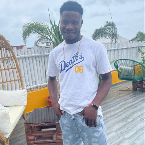 Miracle Ebube  E. profile photo