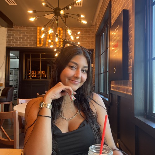 Angelisse  M.