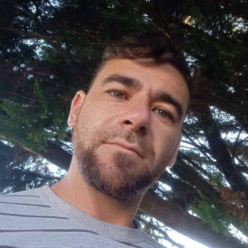 Alejandro  F.