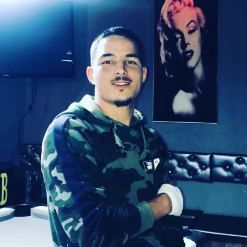 Ali Z.