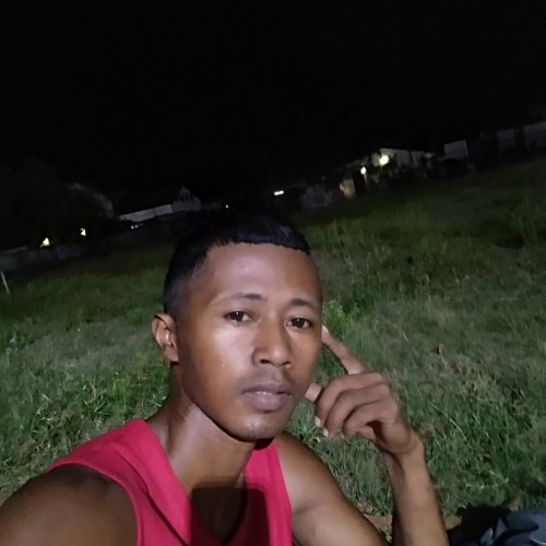 Iasy B.
