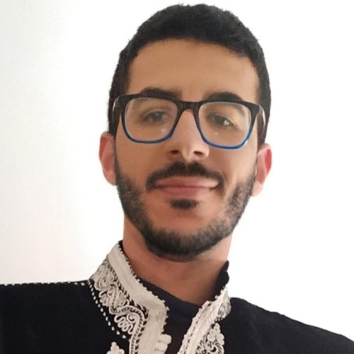 Amine E.