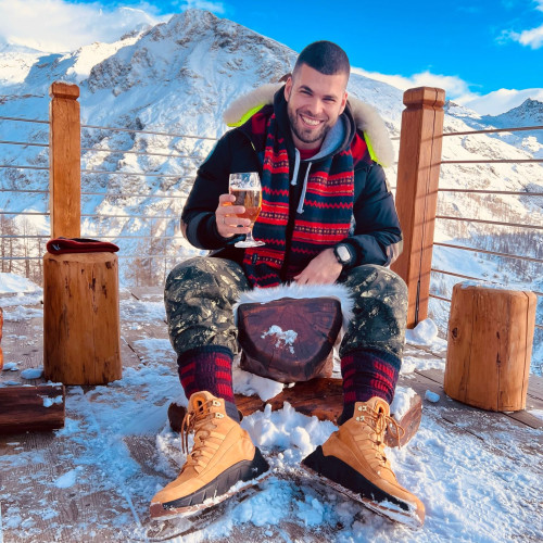 Alex U. profile photo