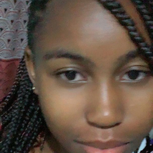 Esmie Flore  C. profile photo