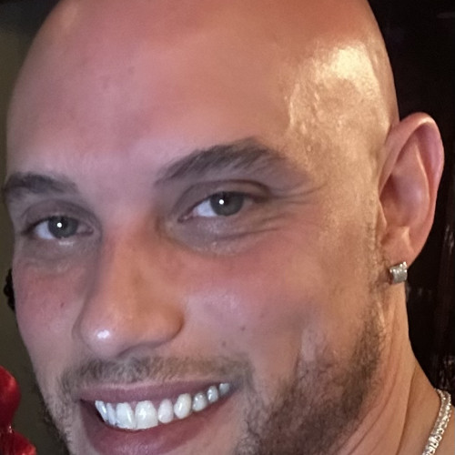 Chris R.
