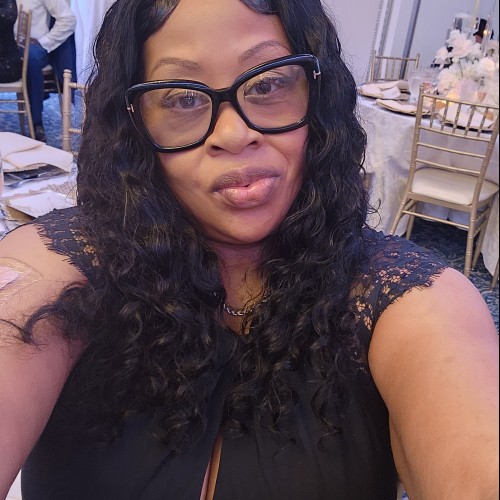 Kimberly R.