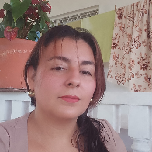 Adelaida  V.