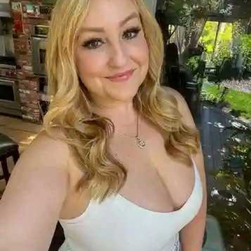 Nina T. profile photo