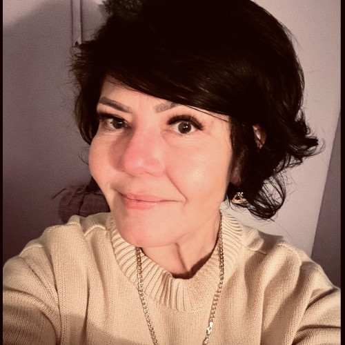 Dolly P. profile photo