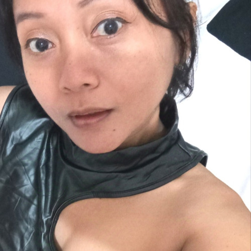 Riri L. profile photo
