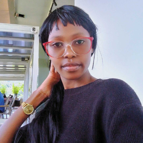 Divina O. profile photo