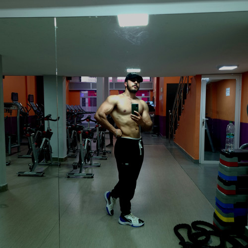Badr L. profile photo