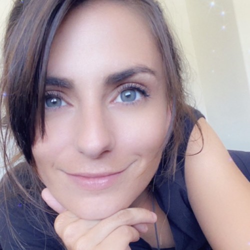Nicole W.