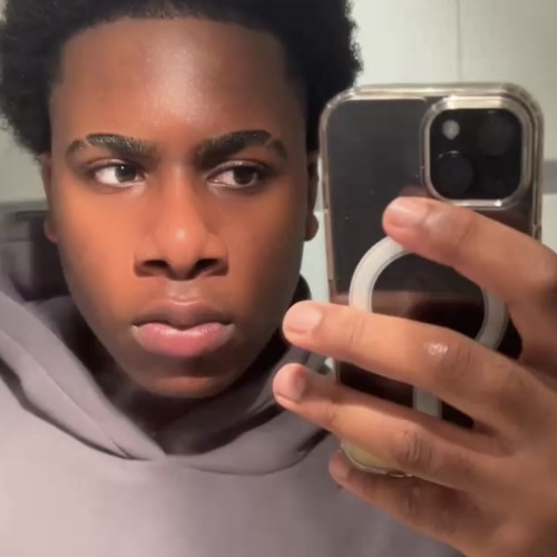 Sieni D. profile photo