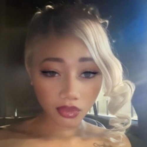 Yazlyn D. profile photo