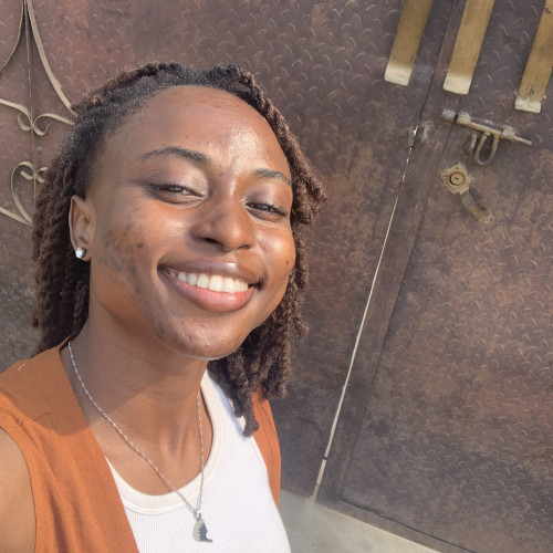 Esther O. profile photo
