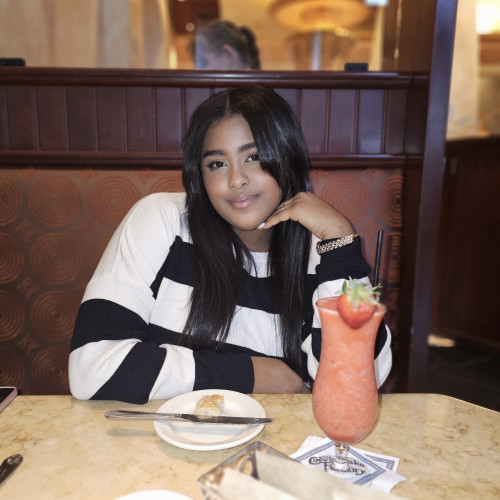 Jhuli C. profile photo