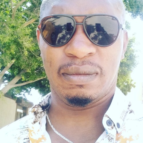 Wale bash  B. profile photo