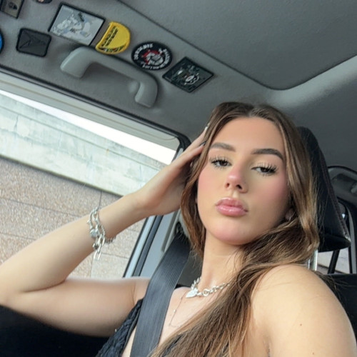 bella b. profile photo
