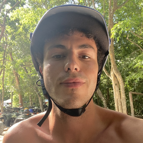 Federico  L. profile photo