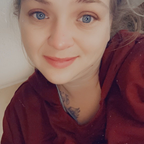 ashley t. profile photo