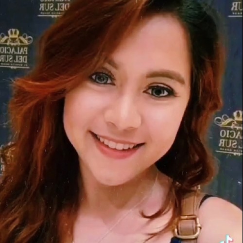 Iza D.