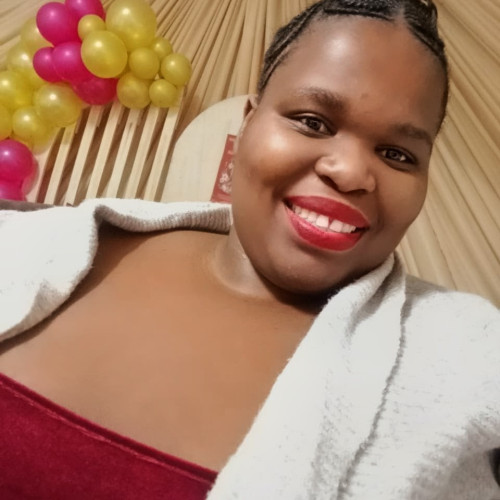 veronica m. profile photo