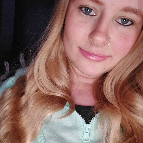 charlene v. profile photo
