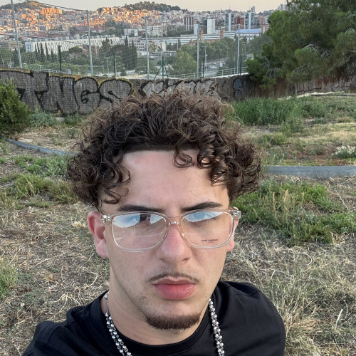 Junior C. profile photo