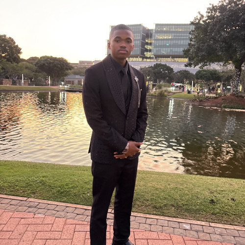 Aphelele m. profile photo