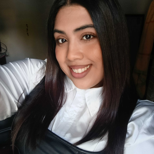 LALEH C. profile photo