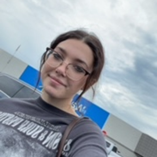 Zoe  T. profile photo