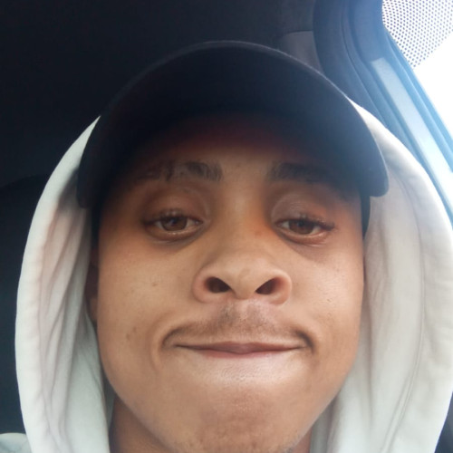 Luyolo V. profile photo